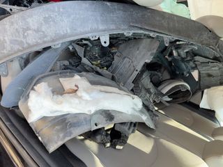 Vehicle Parts Image #3